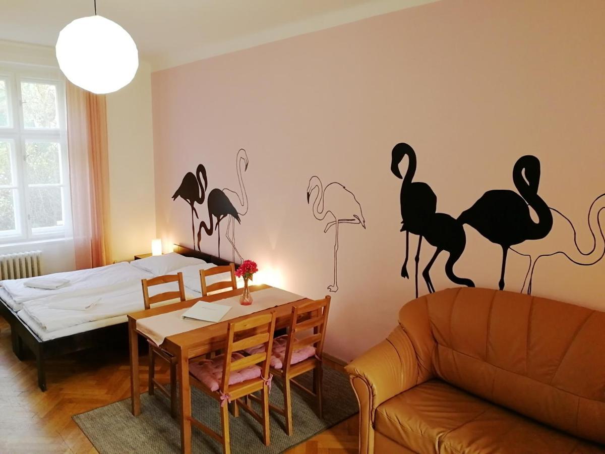 פראג Flamingo Apartments מראה חיצוני תמונה