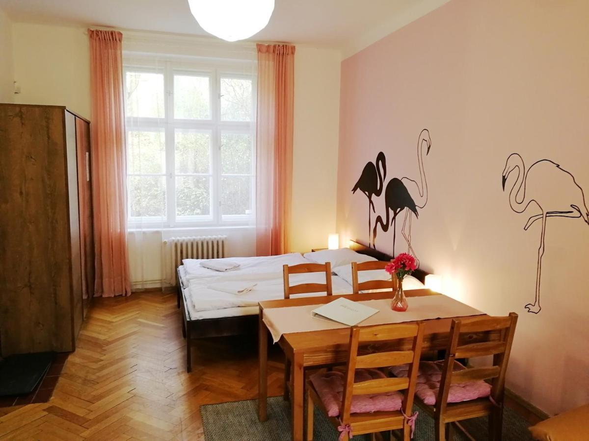 פראג Flamingo Apartments מראה חיצוני תמונה