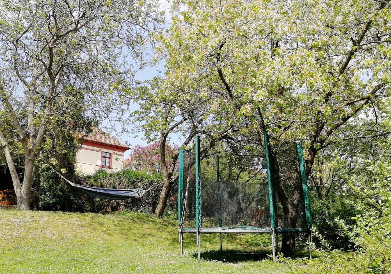 פראג Flamingo Apartments מראה חיצוני תמונה