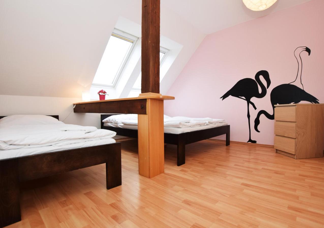 פראג Flamingo Apartments מראה חיצוני תמונה